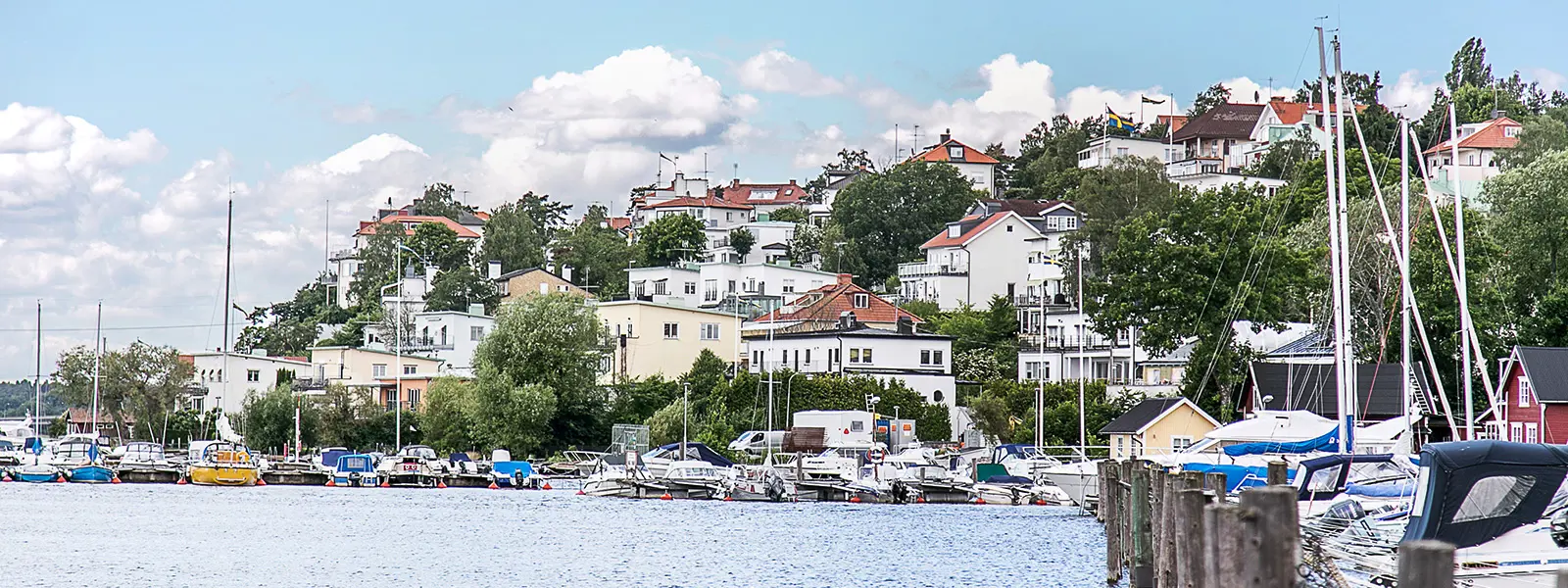 Mäklare Bromma